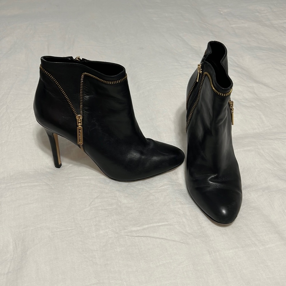 Black and Gold Pumps